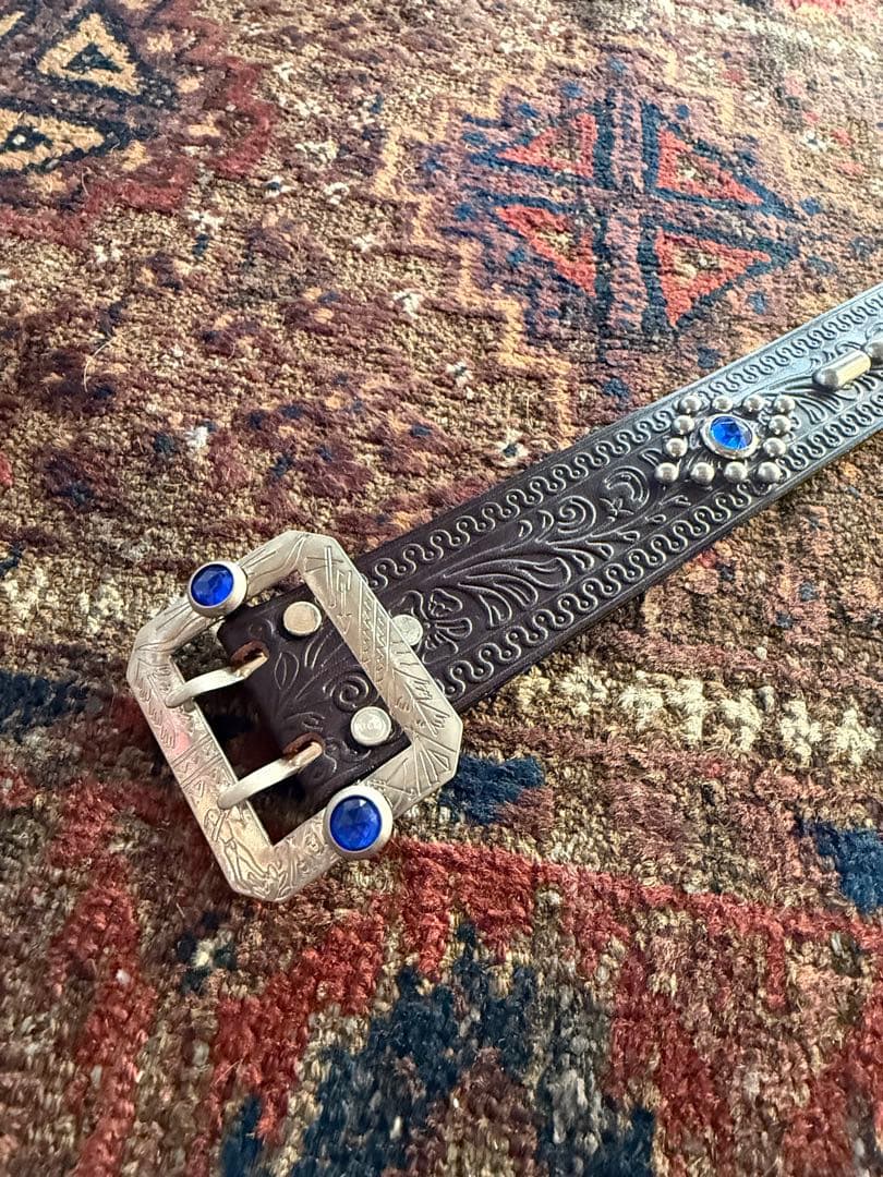 小物 At Last HELLUVARIDE