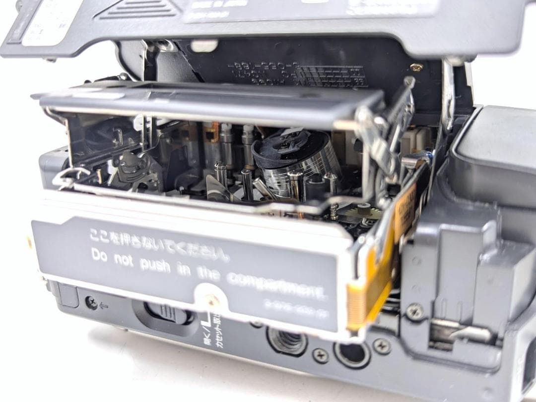 miniDVのダビングに！ SONY ビデオカメラ DCR-TRV10 02