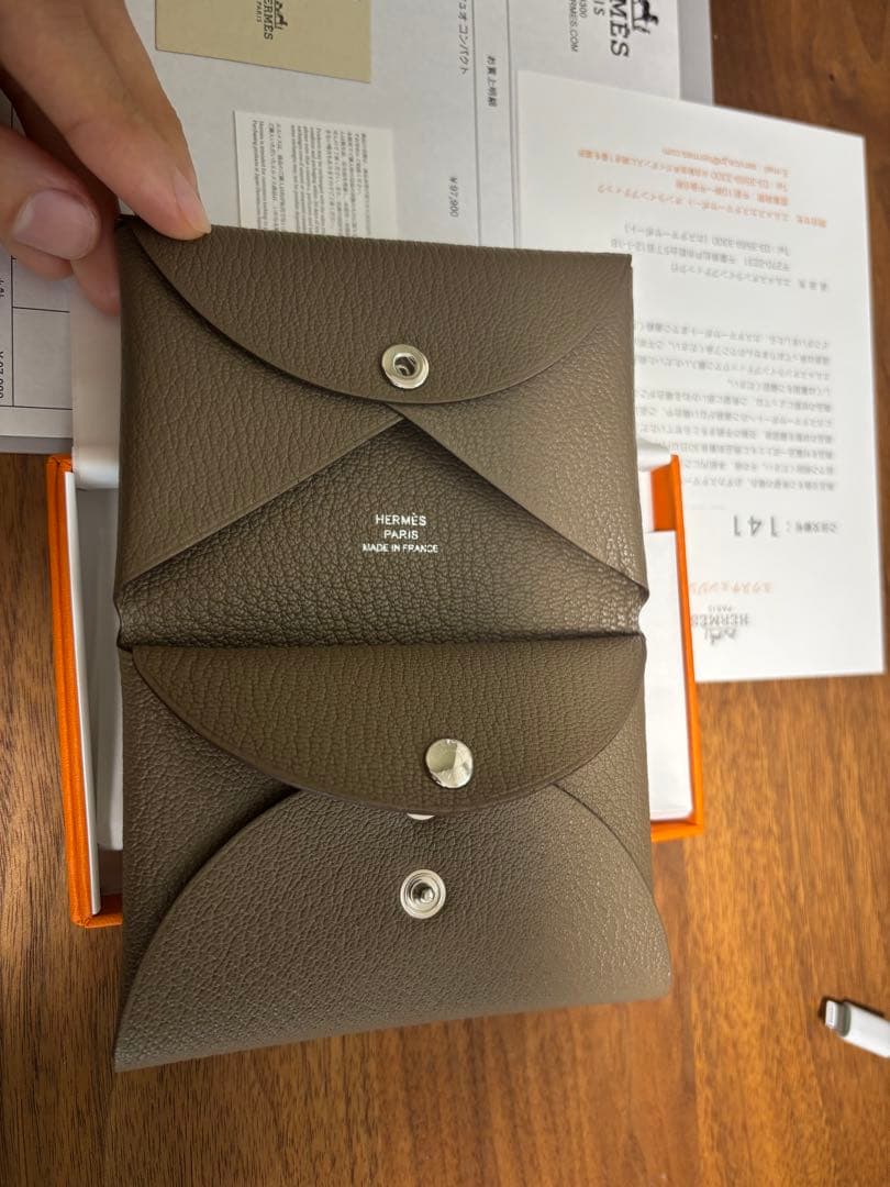 エルメス　カルヴィ　デュオコンパクト　新品