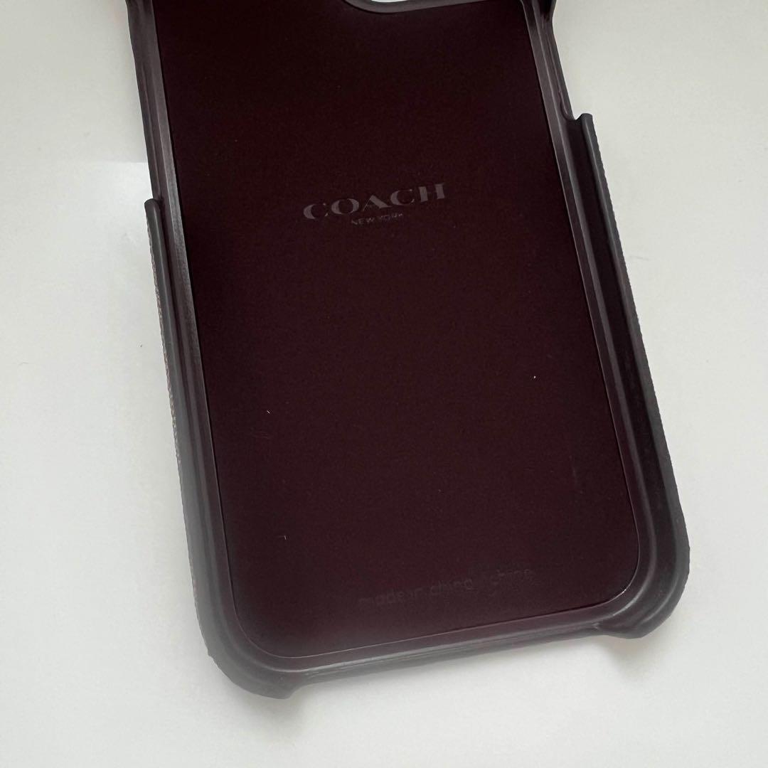 コーチ COACH IPHONE 15 ケース・シグネチャー キャンバス