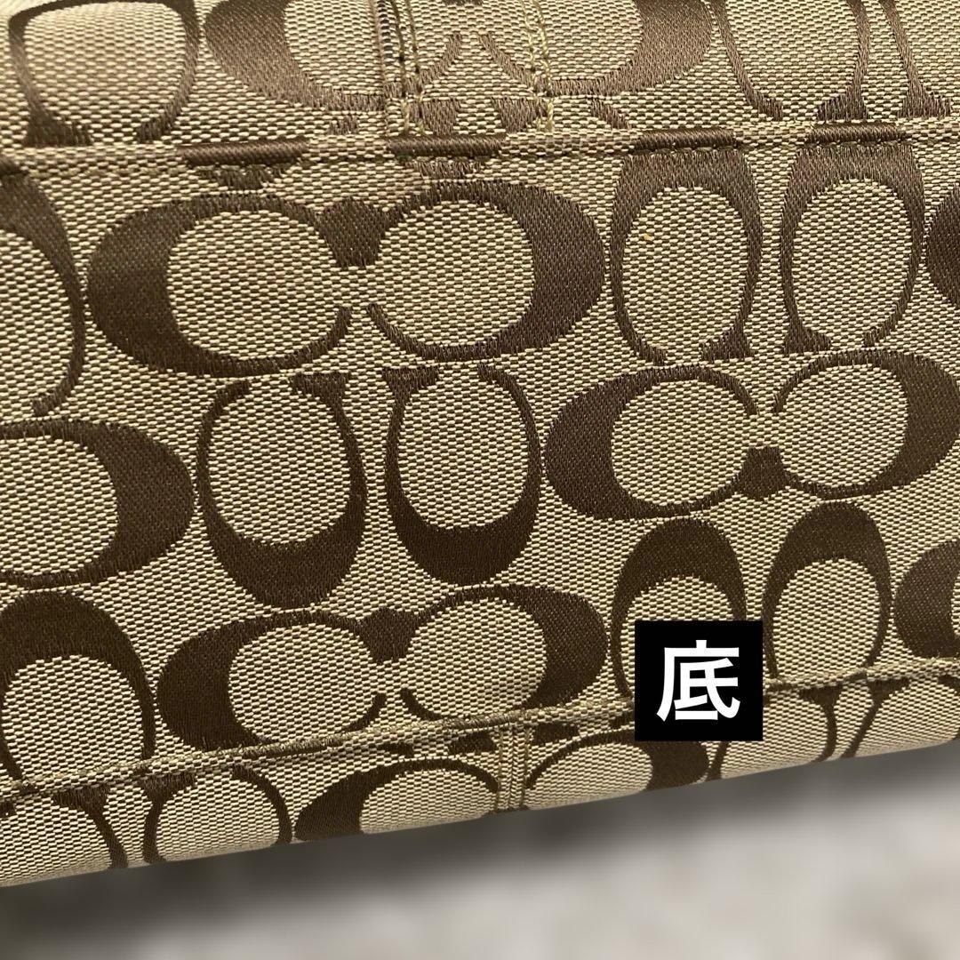 COACHシグネチャー ハンドバッグ.，ターンロック★13975 ブラウン