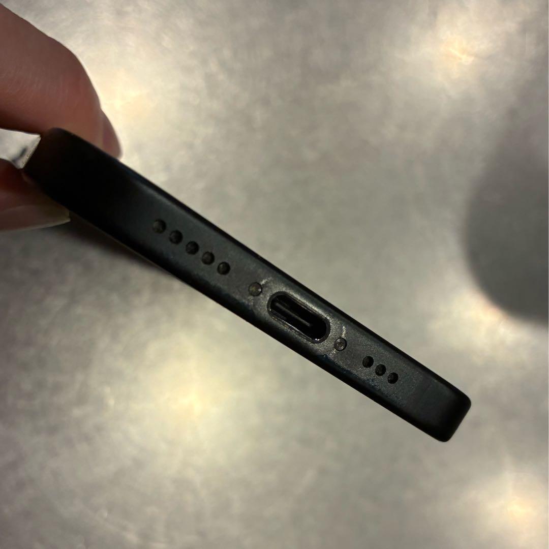 Apple iPhone 15 Black/黒 256GB