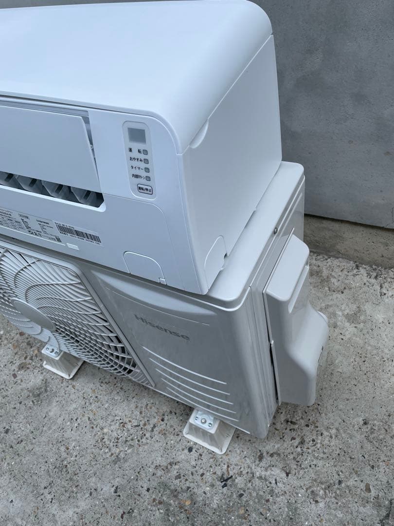 半年使用の美品　ハイセンス　14畳用エアコン　HA-S40G2E4
