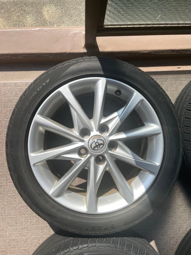 プリウスα 純正17インチ アルミホイール