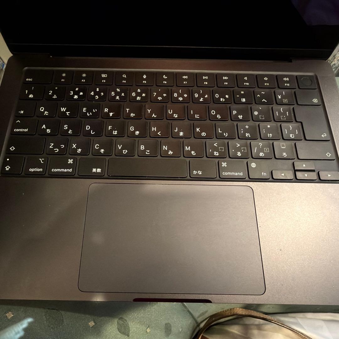 美品　MacBook Pro 14インチ 24GB 1TB M4Pro