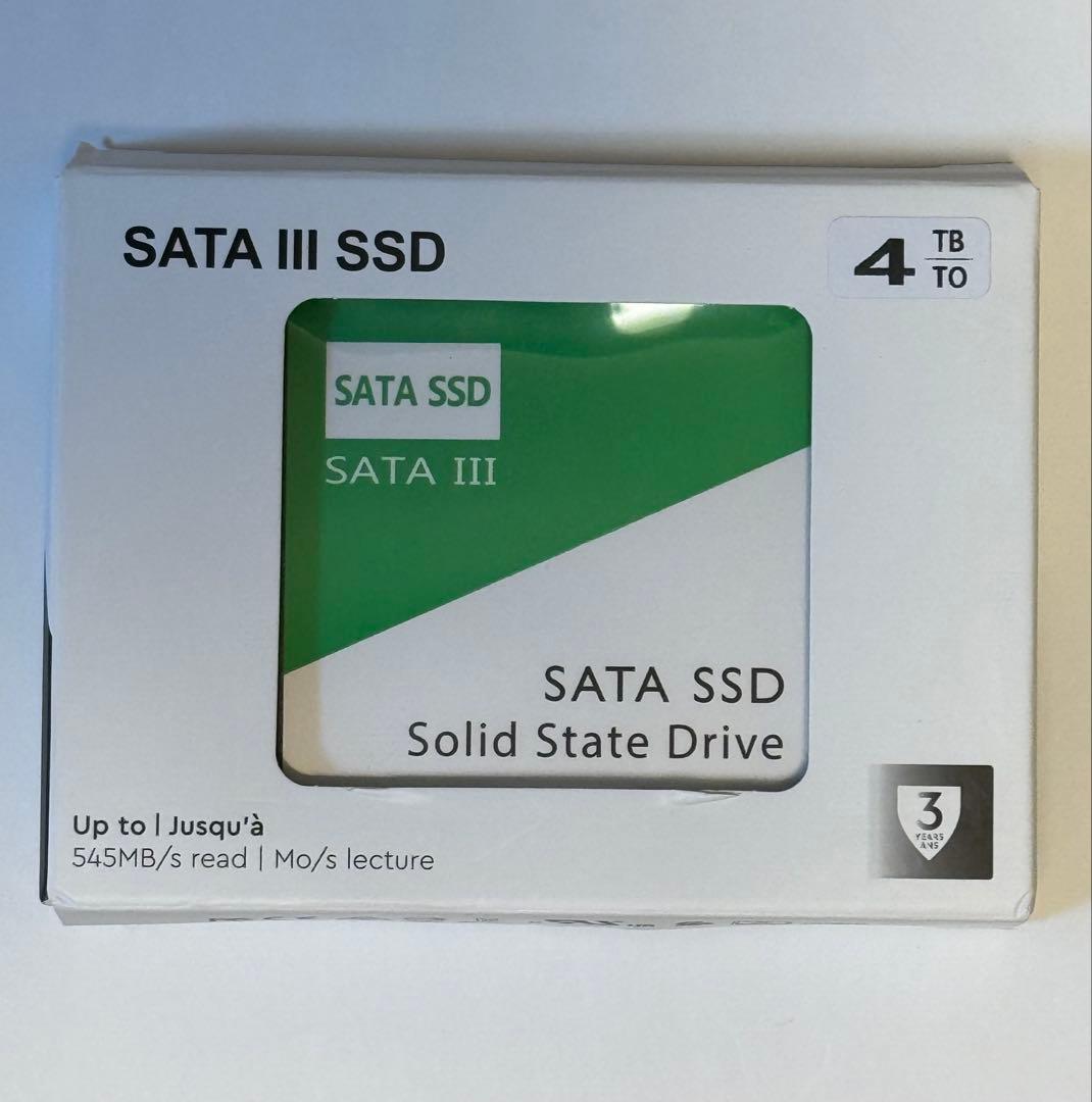 新品未使用　4TB SATA III SSD 2.5インチ最大545MB/s