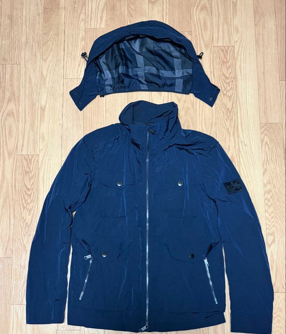 【極品】ブラックレーベルクレストブリッジ　マウンテンパーカー　ネイビー　L