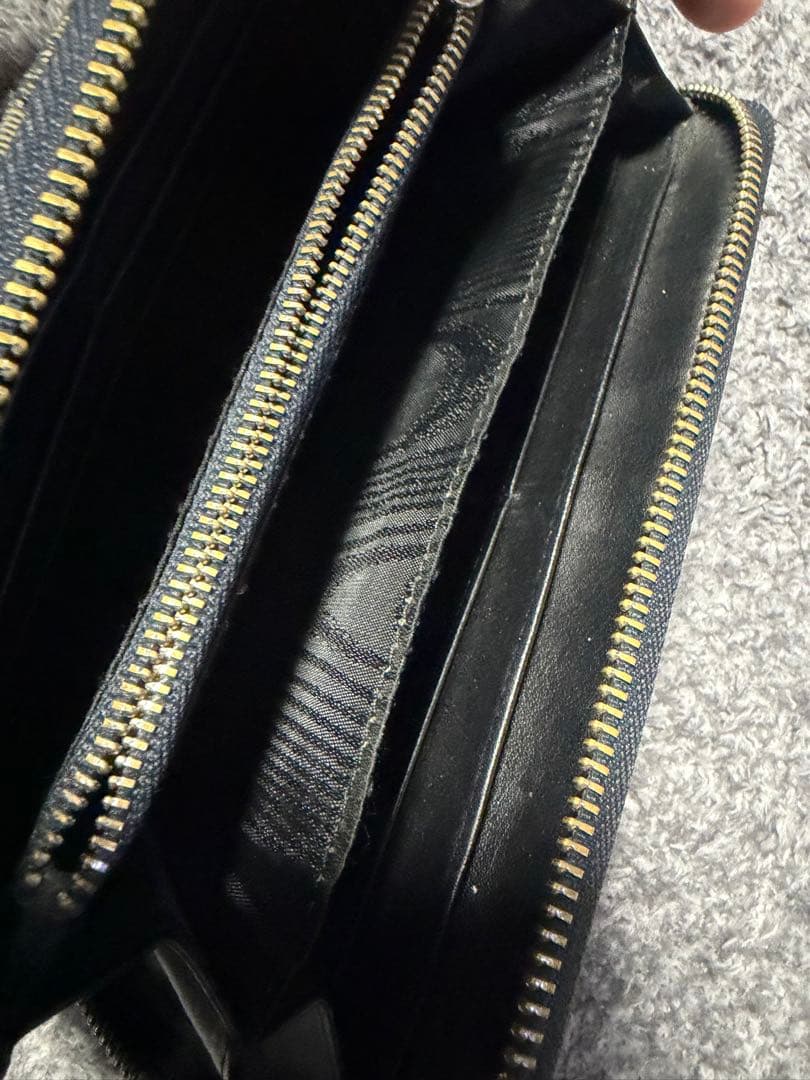 Dior ロゴパターン 長財布 最終値下げ 早い者順