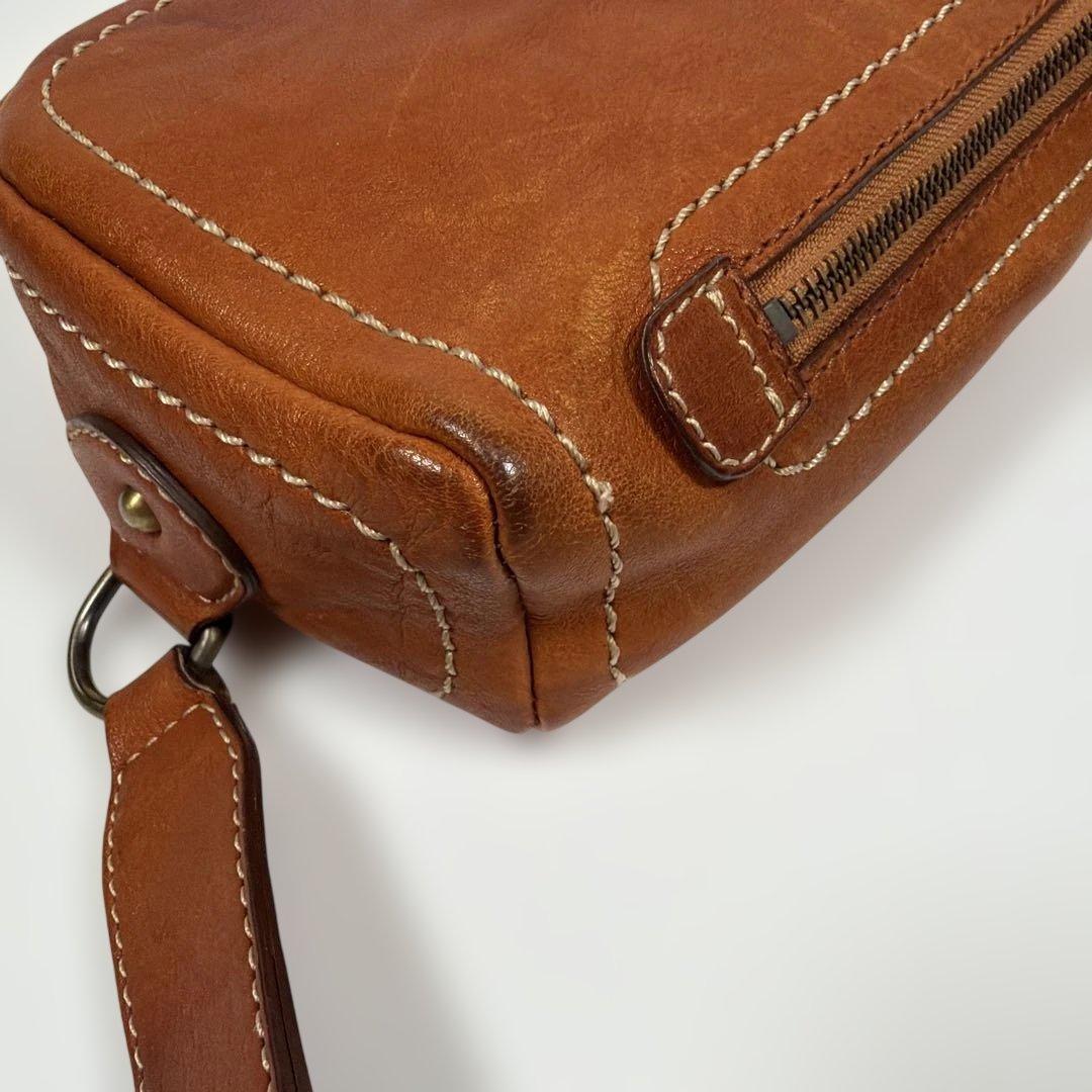 土屋鞄　ボディバッグ　ショルダーバッグ　トーンオイルヌメ　レザー　ブラウン