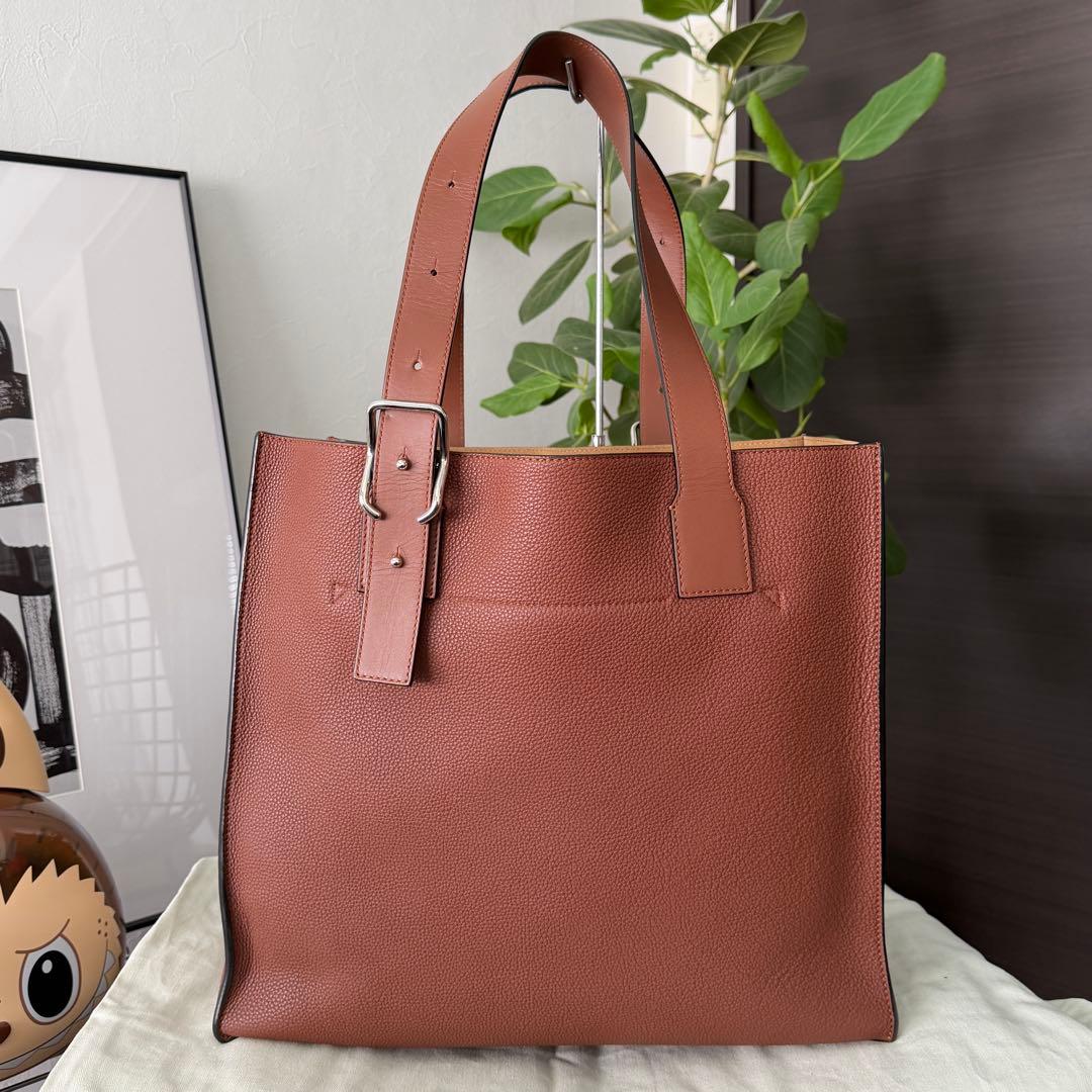LOEWE バックル トートバッグ ソフトグレインカーフ タン ブラウン