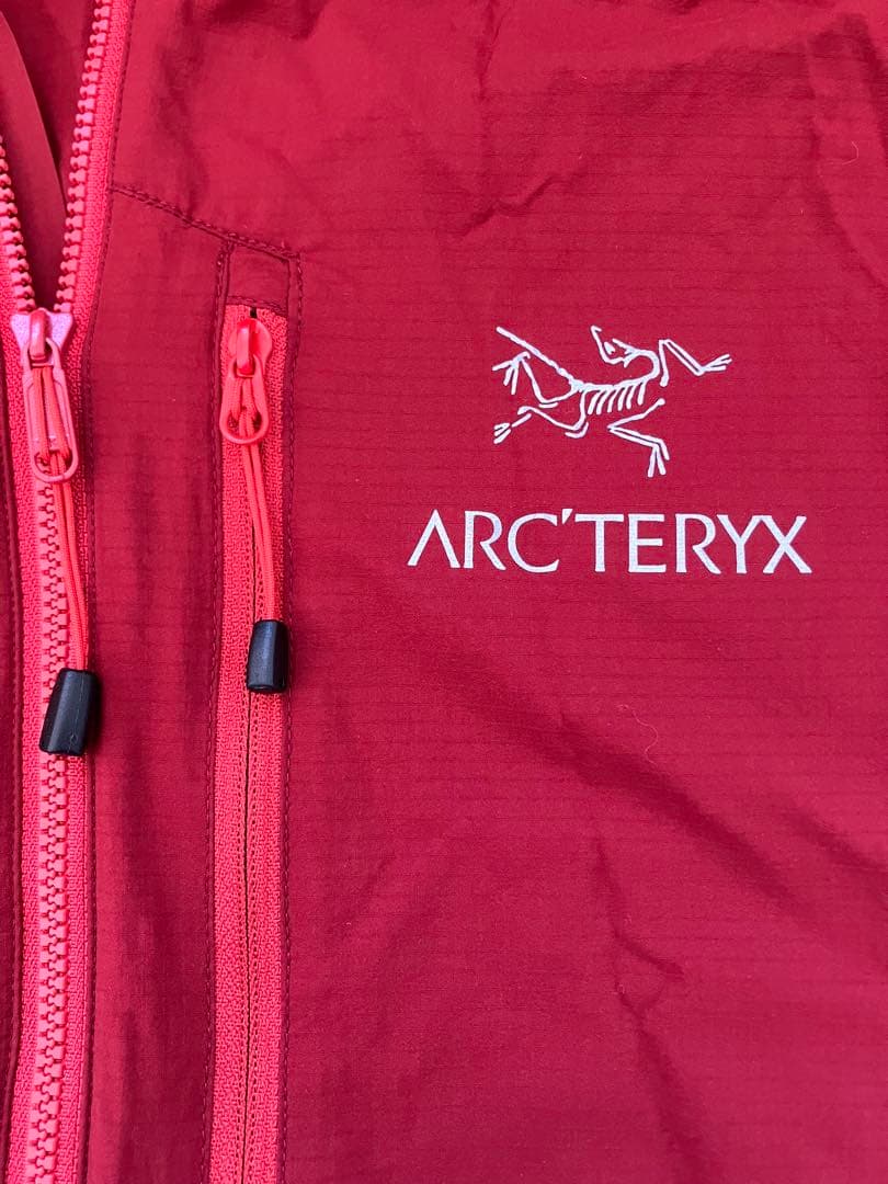 ARC'TERYX アーテリクス XSサイズ スコーミッシュフーディ