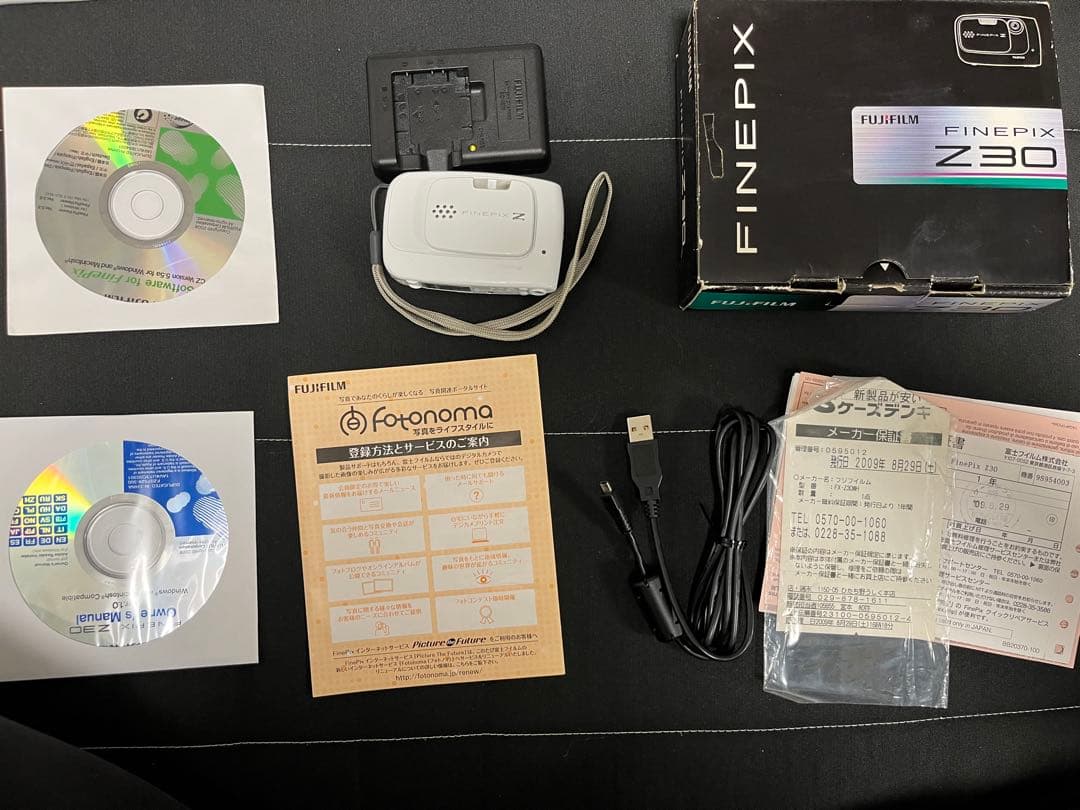 【美品】FUJIFILM FinePix Z30