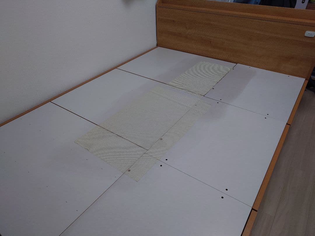 ニトリ ダブルベッドフレーム 収納付き