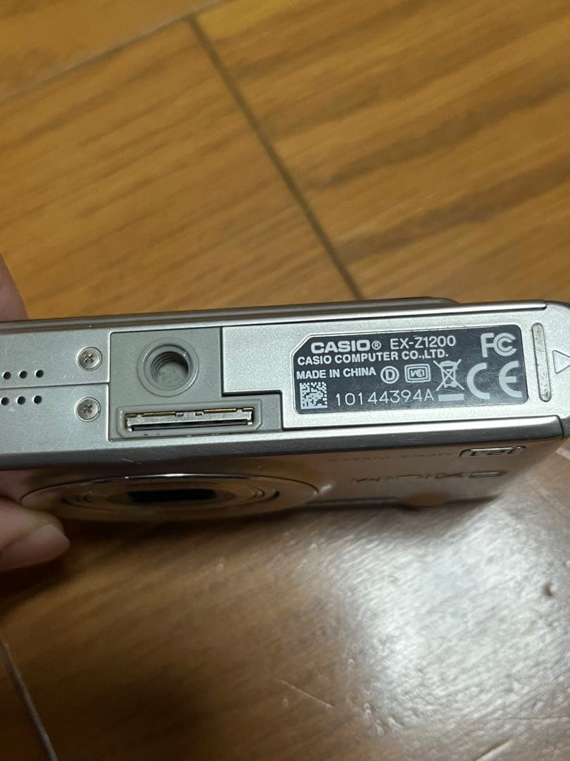 【️完備品】CASIO EXILIM EX-Z1200 シルバー コンデジ カメラ