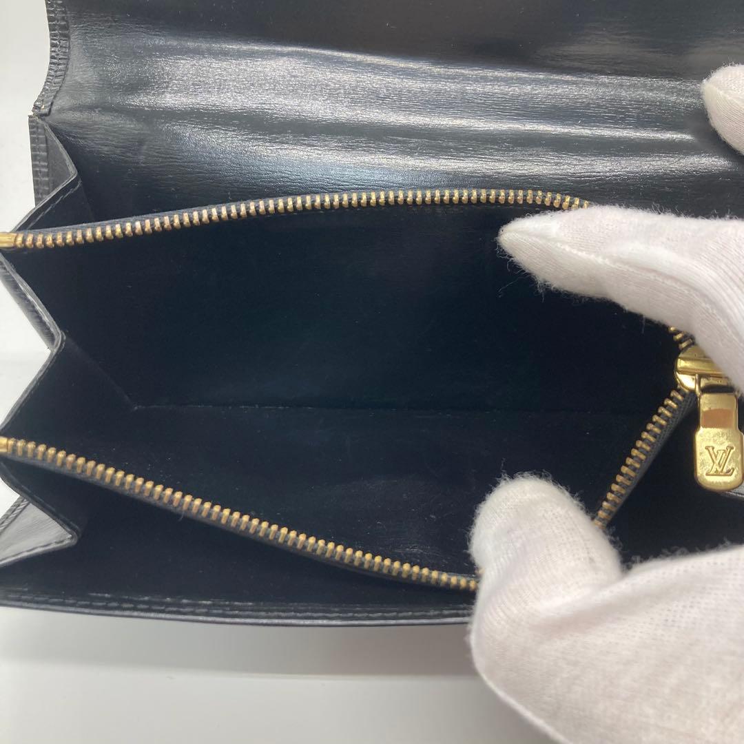 Louis Vuitton エピレザー ブラック 長財布 レザー ルイヴィトン