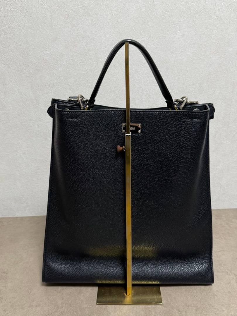 極美✨ フェンディ ピーカブー エックスライト 新作 定価47万円