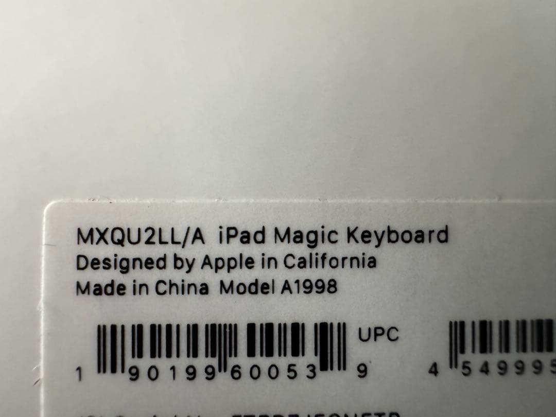 Magic Keyboard 12.9インチ 英語配列 A1998 ブラック