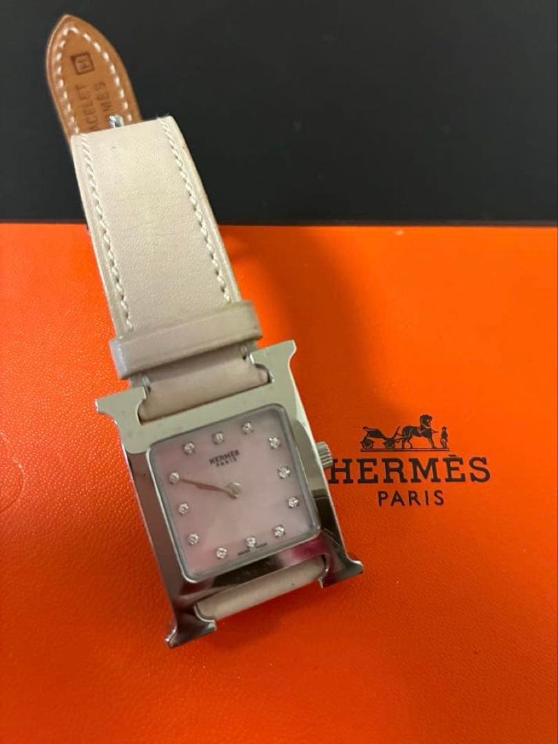 HERMES エルメス ピンク文字盤 時計