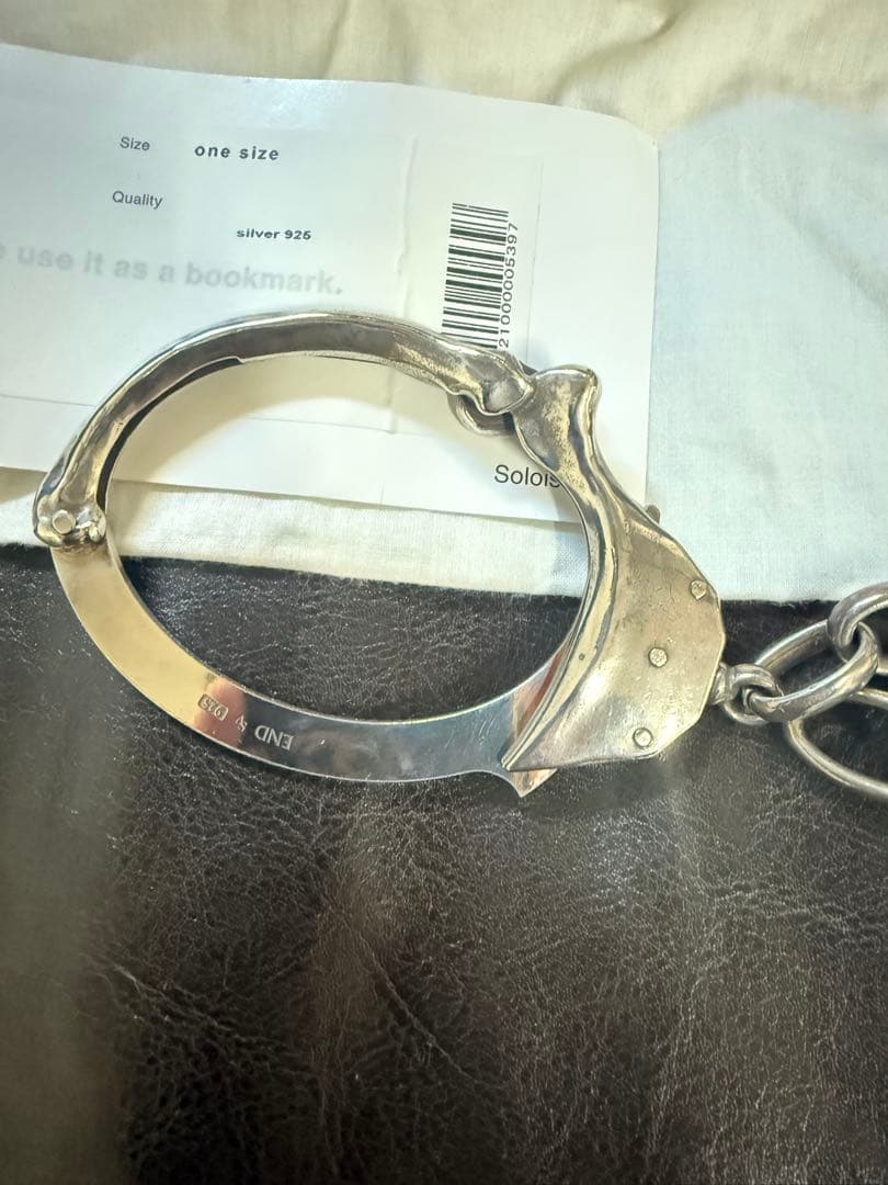 アクセサリー soloistbone shaped handcuffs bracelet.