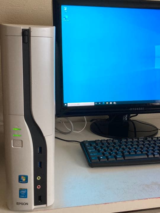 パソコンデスクトップジャンク品　Core i7 Win10 EPSON