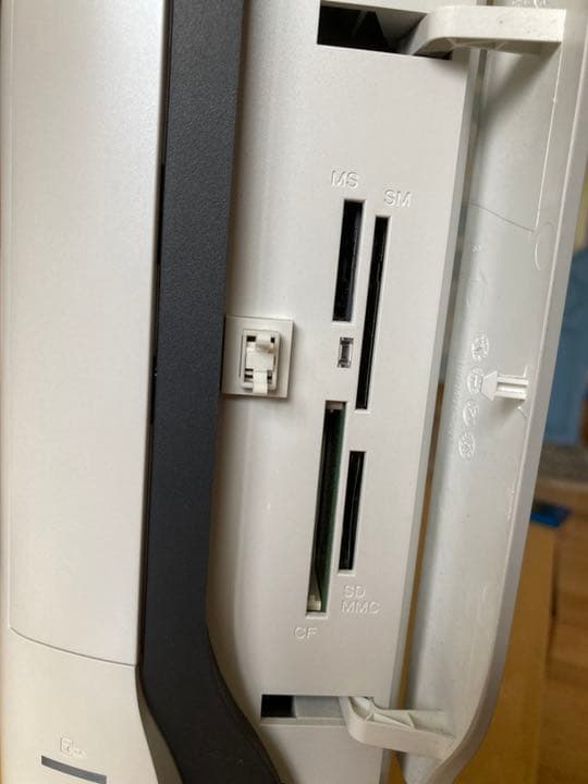 パソコンデスクトップジャンク品　Core i7 Win10 EPSON