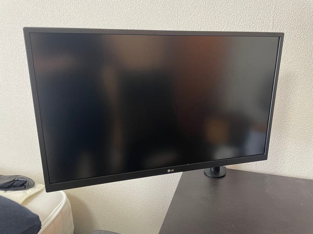 LG 4K 27UL500-W 27インチ モニター VESAマウント対応