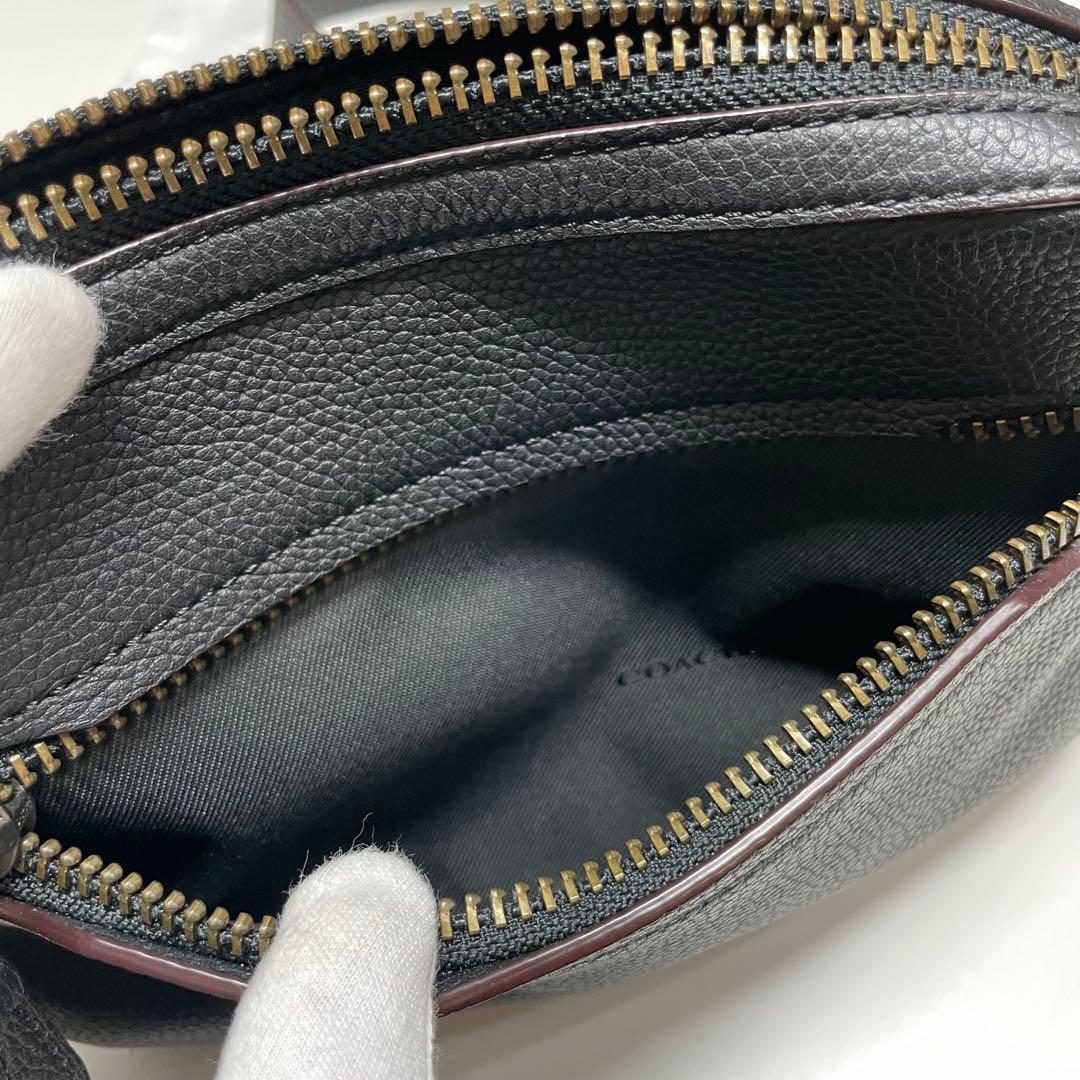 r*n様 美品　COACH ダークブルー レザー ボディバッグ