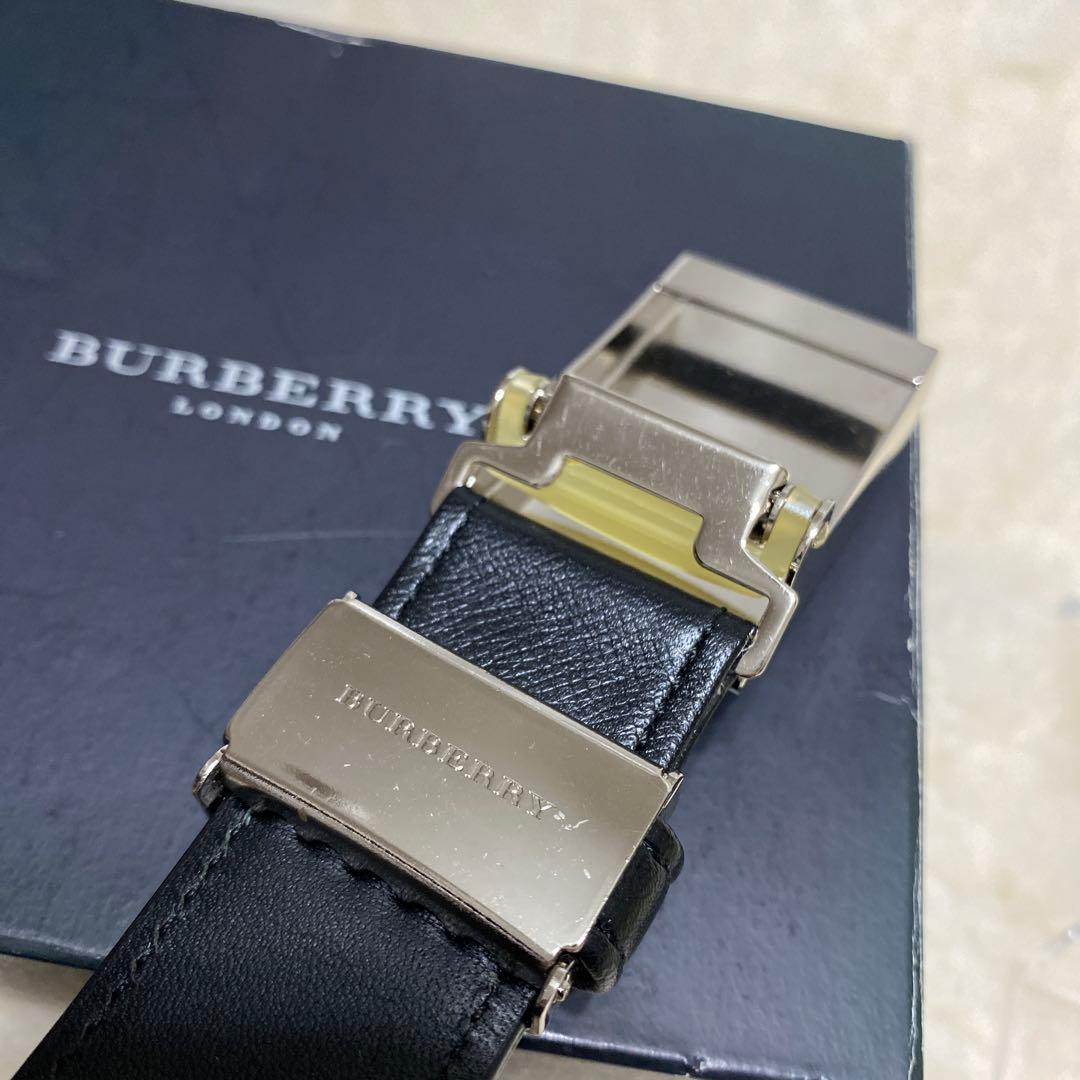極美品　バーバリー　Burberry　レザーベルト　穴無し　メンズ　ブラック