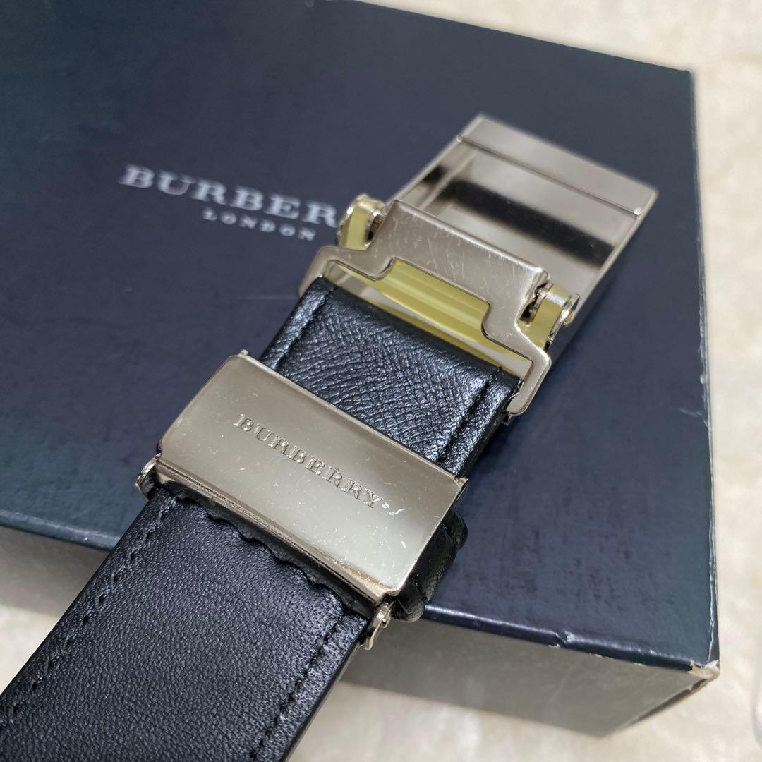 極美品　バーバリー　Burberry　レザーベルト　穴無し　メンズ　ブラック