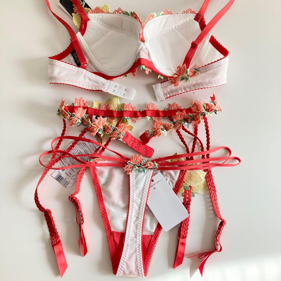 サルート　中国の花嫁　C70/M/M　IV　11　P-upブラ　ソング　ガーター