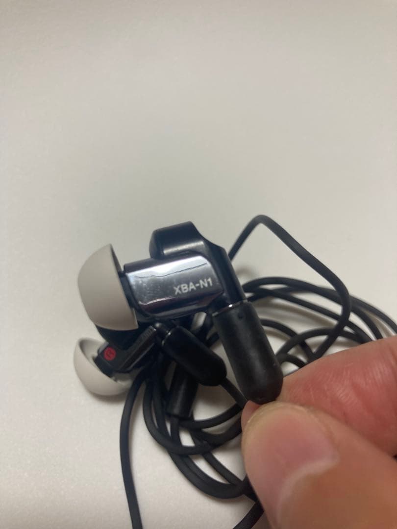 【送料込み】Sony イヤホン XBA-N1 ソニー