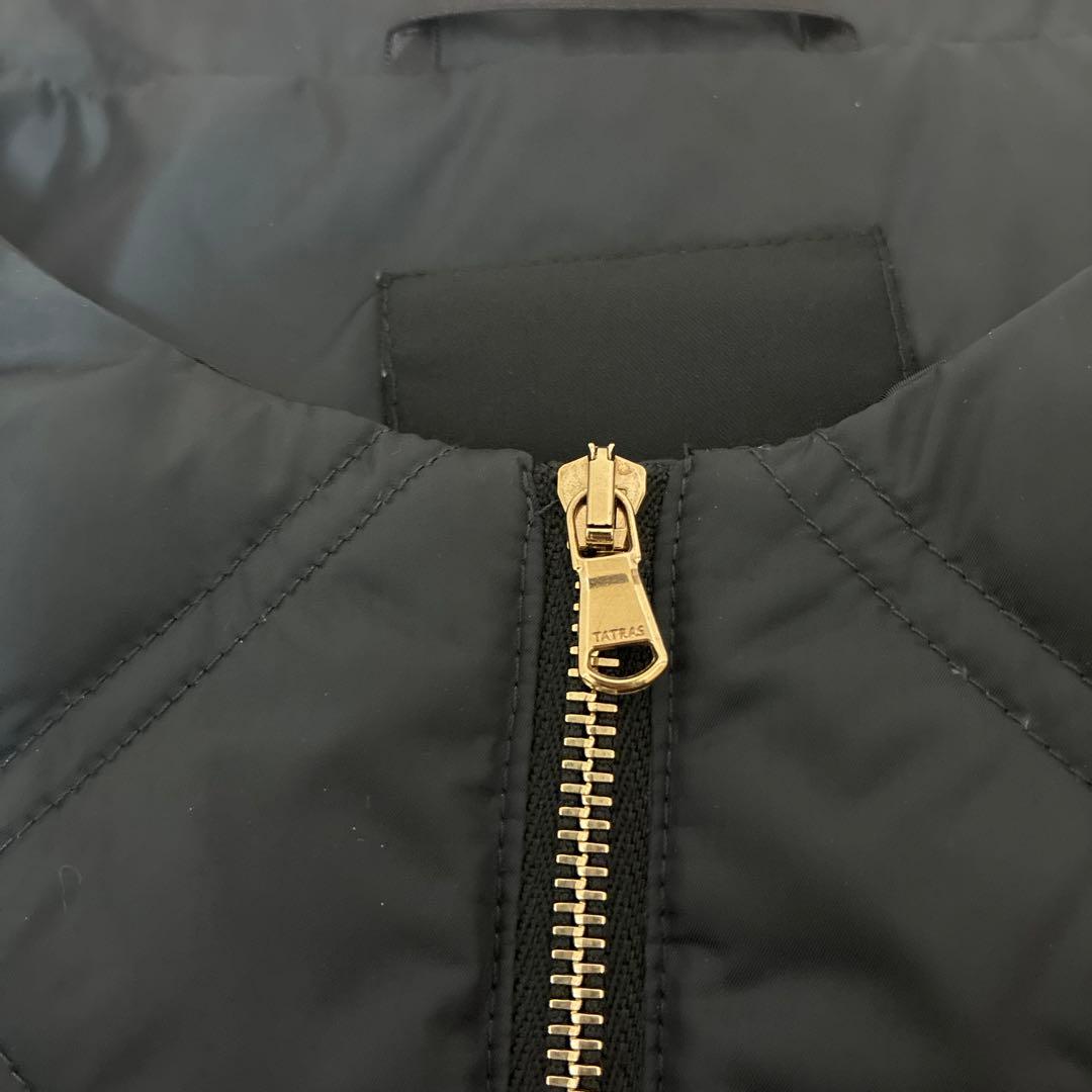 美品　タトラス セルディア ノーカラーライトキルティングダウン ブラック