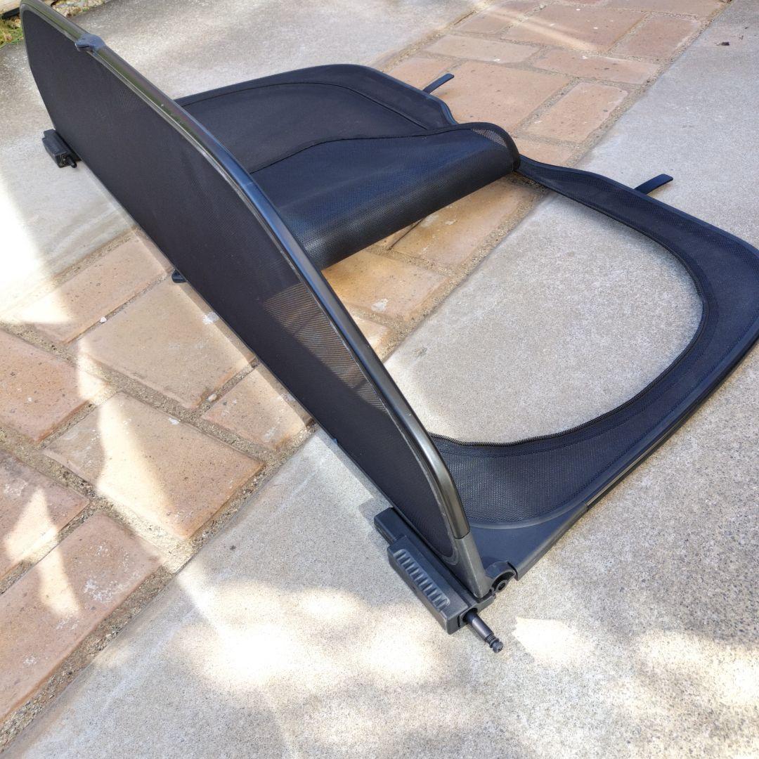 ボルボC70 ウィンドディフレクター