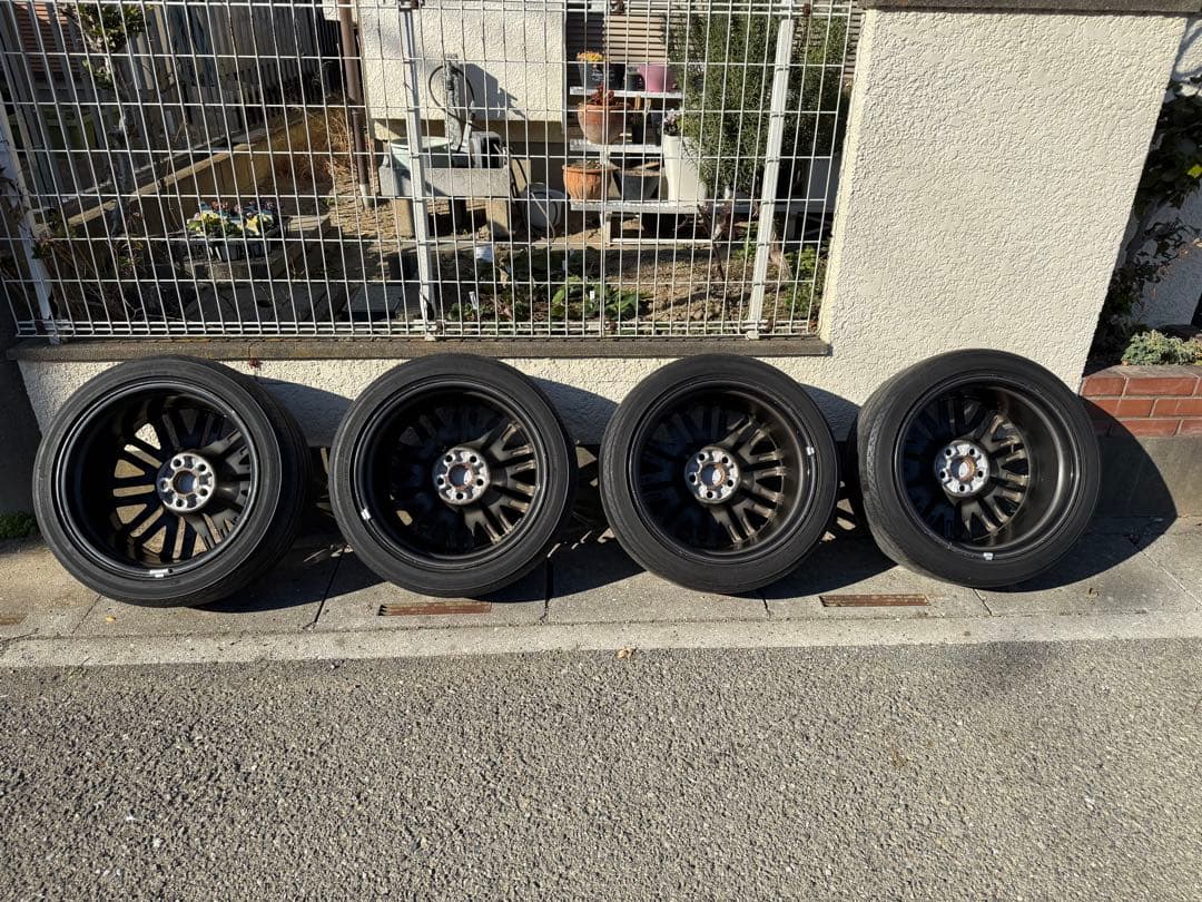 210系クラウン純正18インチホイール４本セット