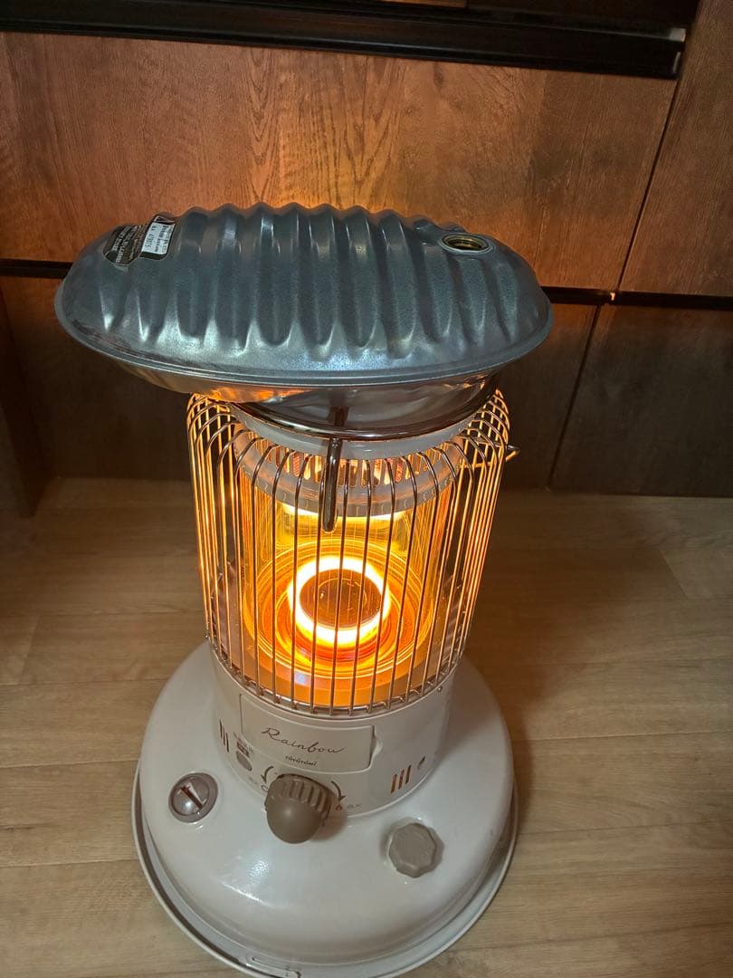 Rainbow ストーブ ホワイト　2022年製