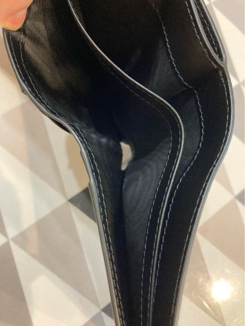 メゾンマルジェラ 二つ折り財布 ブラック