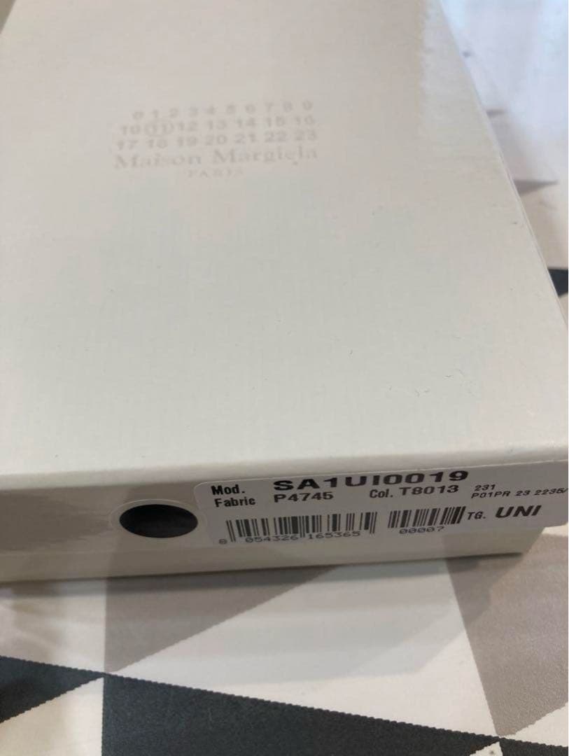 メゾンマルジェラ 二つ折り財布 ブラック