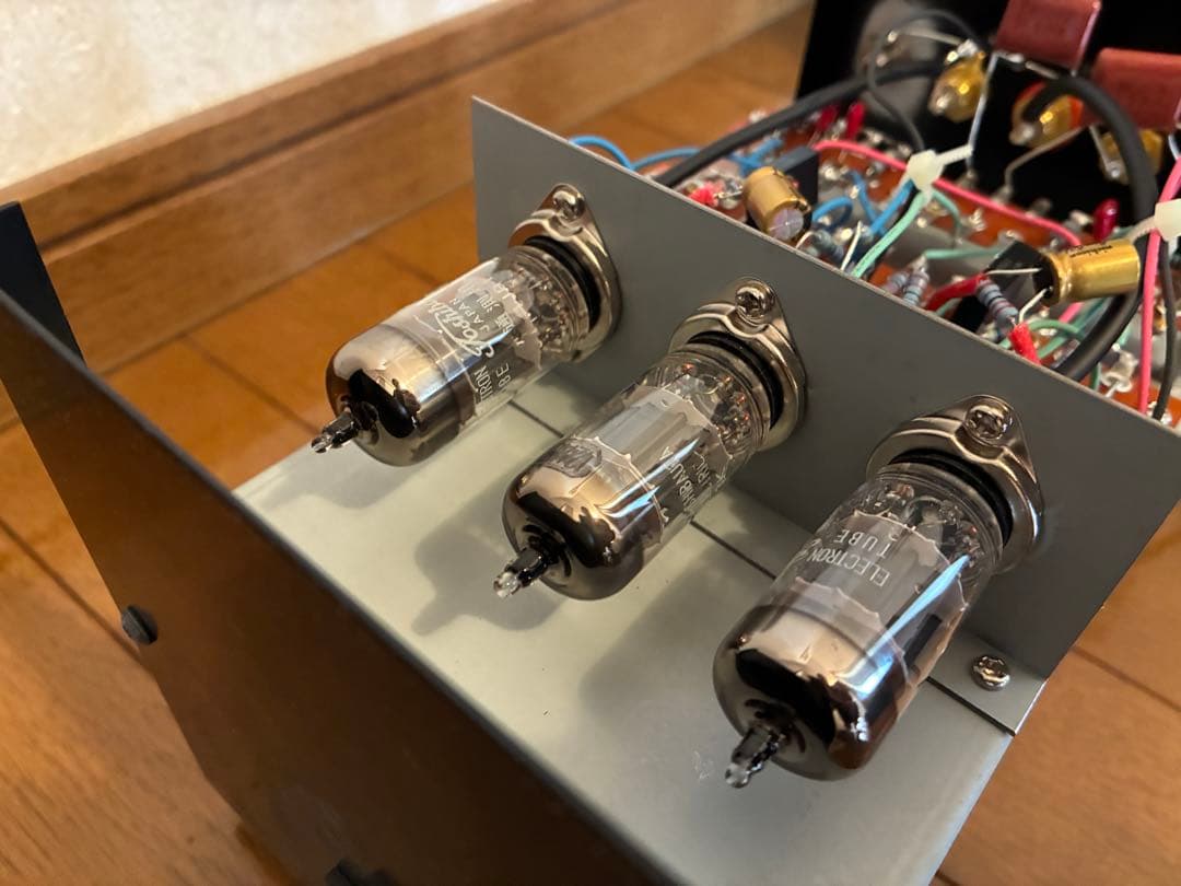 WATZ 真空管式フォノイコライザー・アンプ（真空管付属）