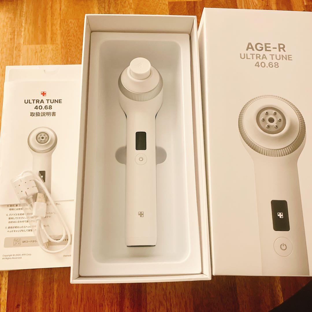 メディキューブAGE-R ULTRA TUNE 40.68 美顔器
