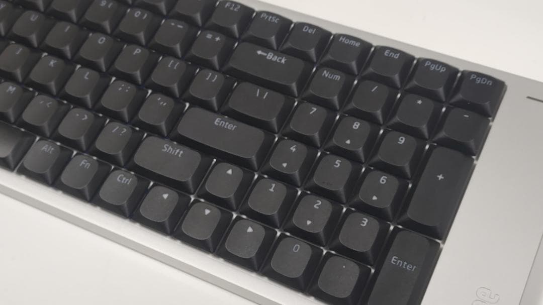 【特別限定カスタム】LOFREE FLOW2シルバー☆100キー☆×静音ピンク軸