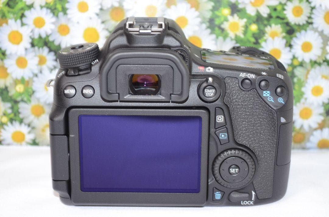 Wi-Fi内蔵❤Canon EOS 70D❤高画質❤動画撮影❤おすすめ一眼レフ❤