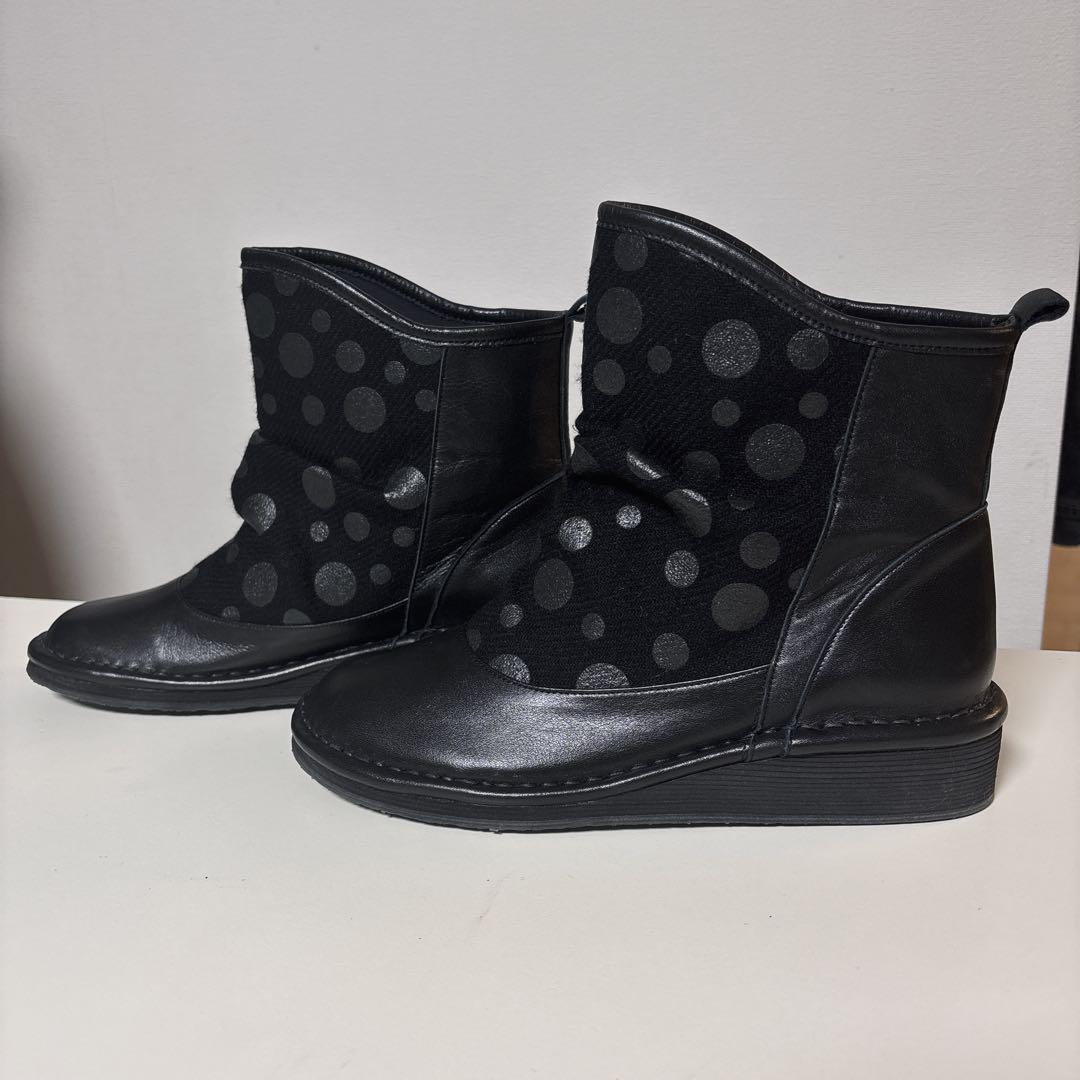【未使用級】慈雨Jin ショートブーツ ブラック ドット柄 水玉 センソユニコ