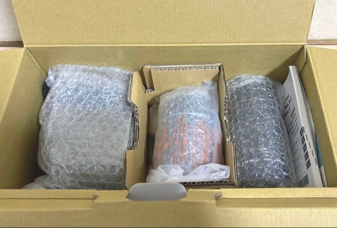 Canon kiss X10標準&望遠ダブルレンズセット