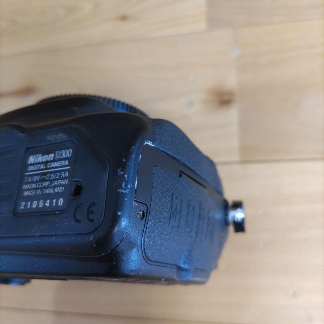 Nikon D300 デジタル一眼レフカメラ