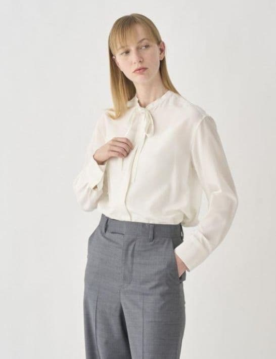 トップス johnsmedley SILK DECIN BOWTIE BLOUSE