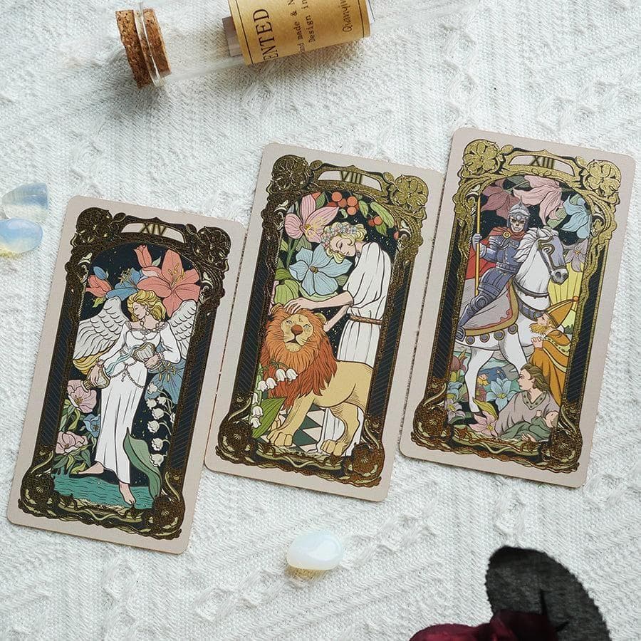 【正規品タロットカード】アールヌーボー調のレトロな美麗ヴィンテージアートタロット