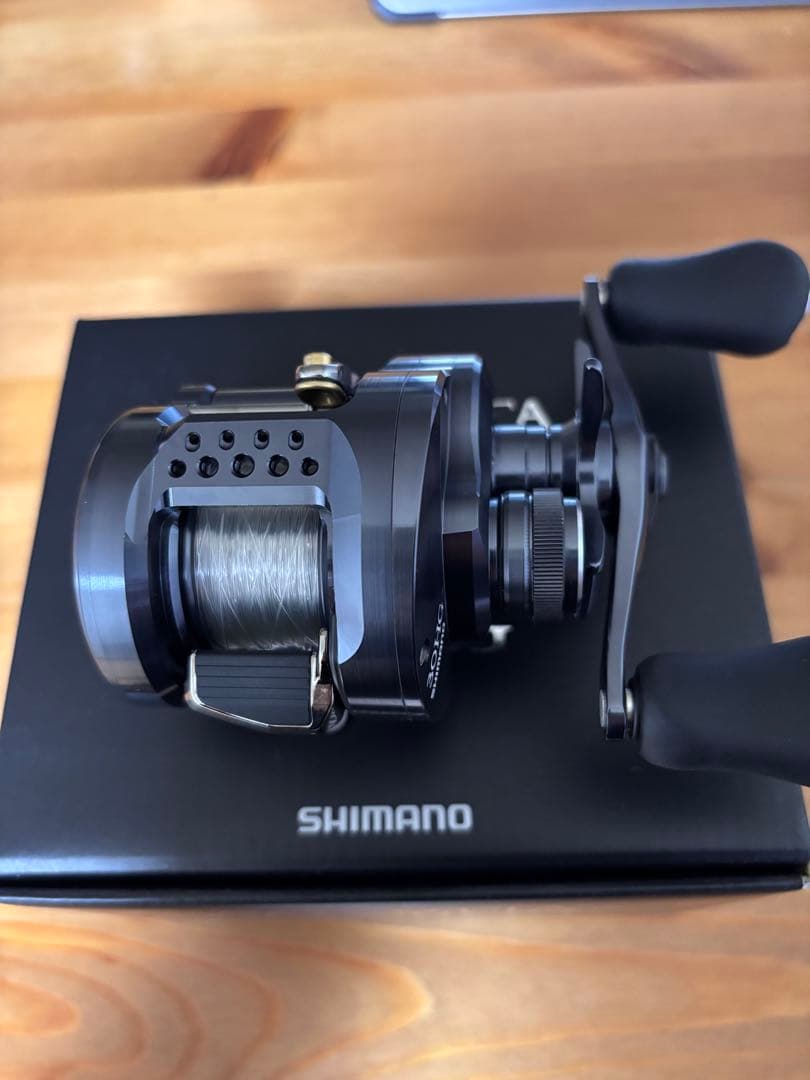 シマノ　カルカッタコンクエスト　シャローエディション30HG