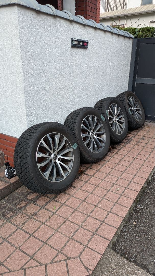 ランクル 150系 プラド 19インチ純正ホイール スタッドレスタイヤ