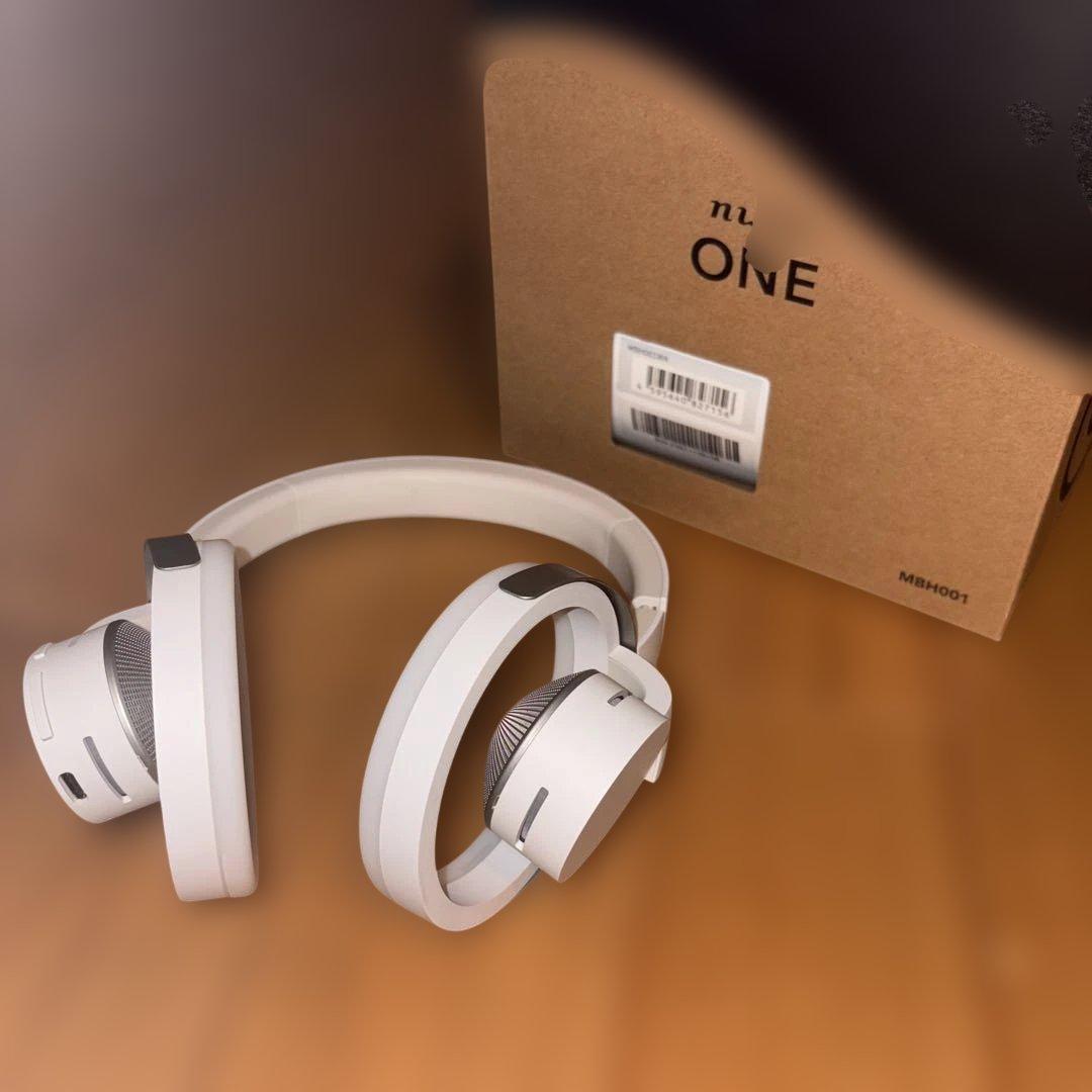 nwm ONE ライトグレイ ワイヤレスヘッドホン