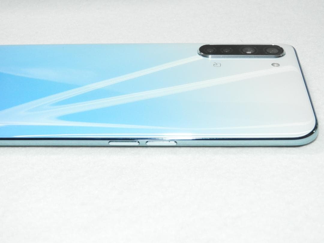 良品 OPPO Reno3 A ホワイト A002OP SIMフリー